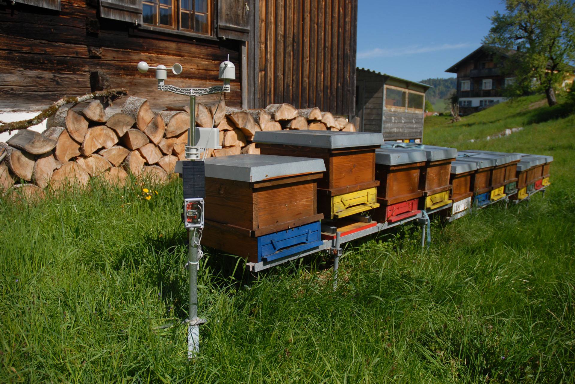 Weather station with the Particle Photon