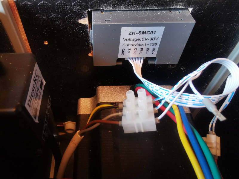 PWM-Modul zur Regelung der Drehzahl der Futtersiruppumpe